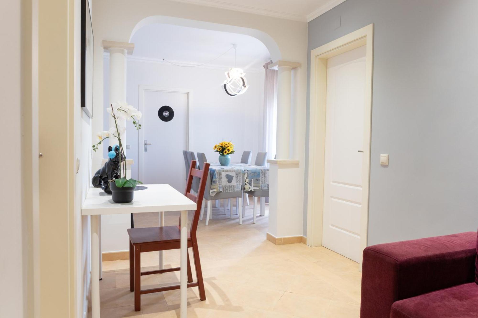 Vinyl Flat Bed & Breakfast - Rooms ラゴス エクステリア 写真